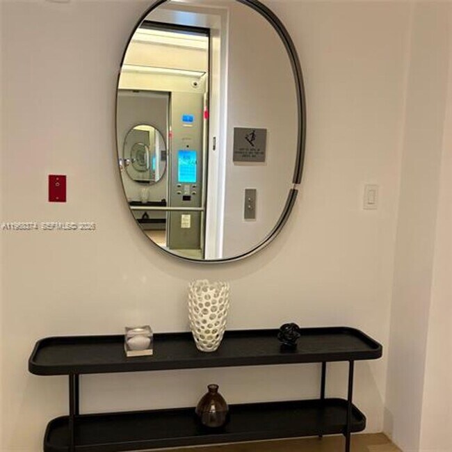 Building Photo - 8701 Collins Ave