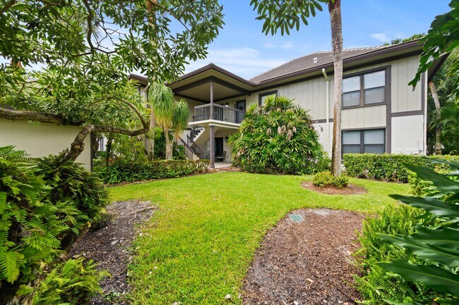 Building Photo - 13230 Polo Club Rd