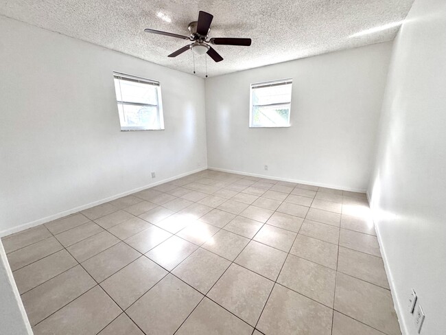 Building Photo - 3692 Corrigan Ct