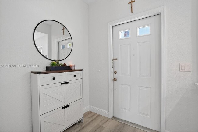 Building Photo - 8251 San Carlos Cir