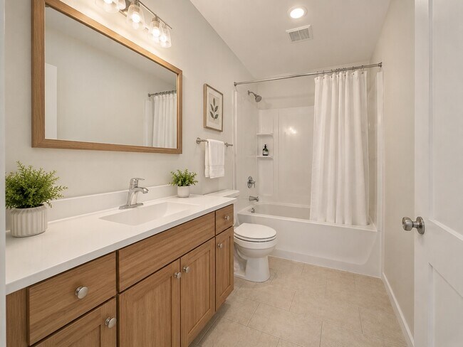 Building Photo - 3813 N Kercheval Dr