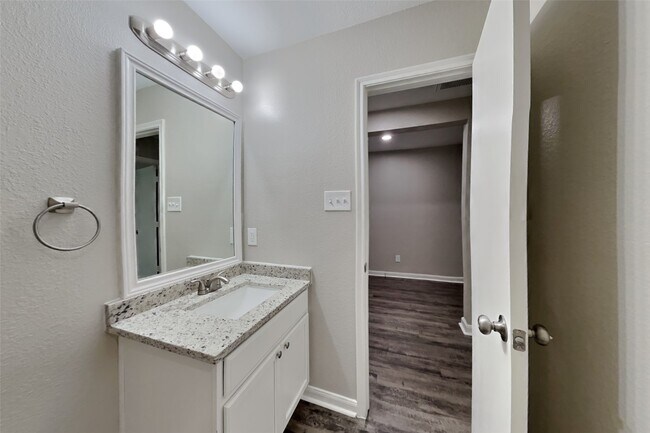 Building Photo - 4202 La Terre De Vin Ct