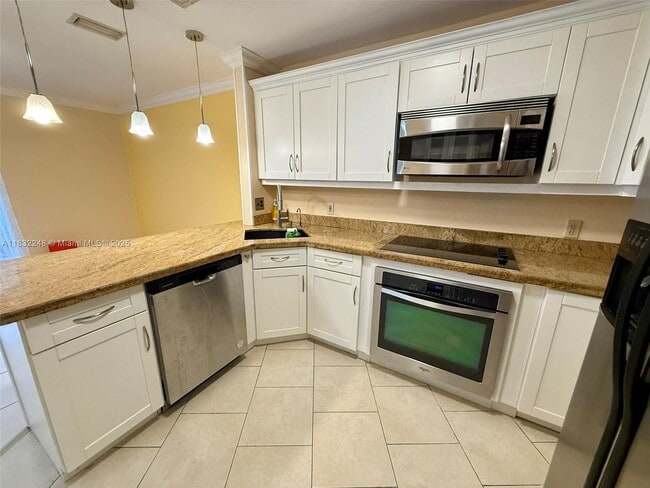 Building Photo - 9842 Watermill Cir