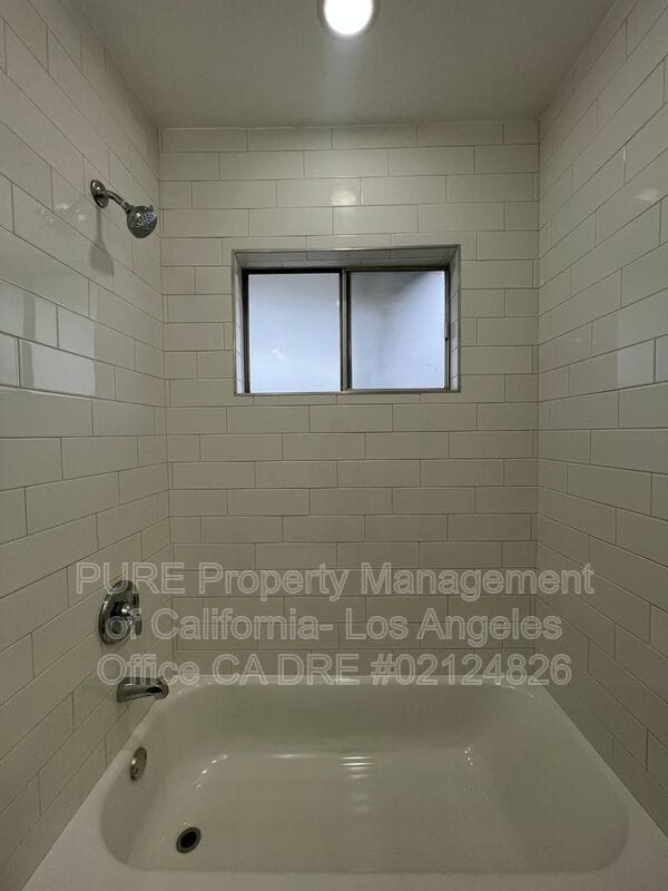 Building Photo - 4212 1/2 W 64th St