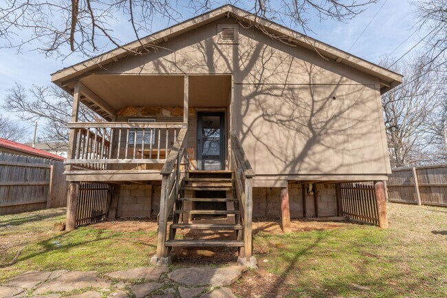 Building Photo - Charming Stone Home