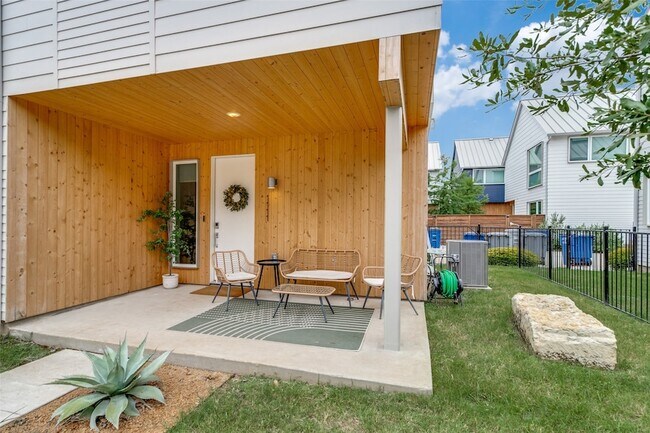 Building Photo - 1111 Barsotti Ct