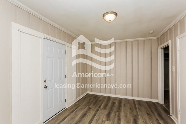 Building Photo - 3644 Meadow Ln