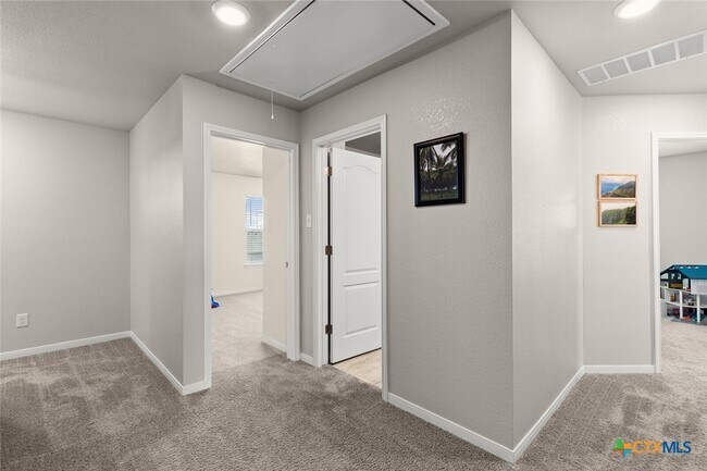 Building Photo - 2233 Chia Ct