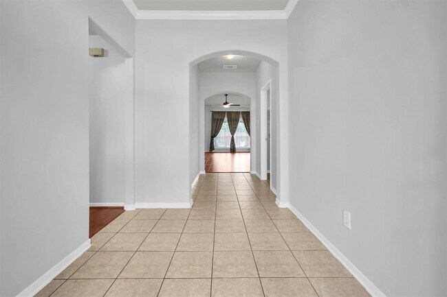 Building Photo - 23931 Ayscough Ln