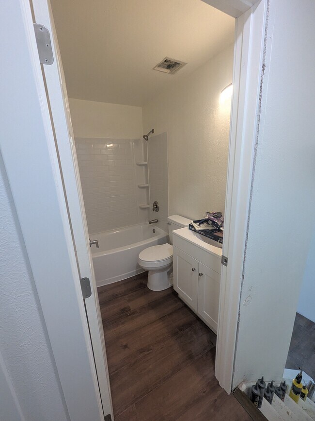 Building Photo - 8491 Rabbitbrush Way