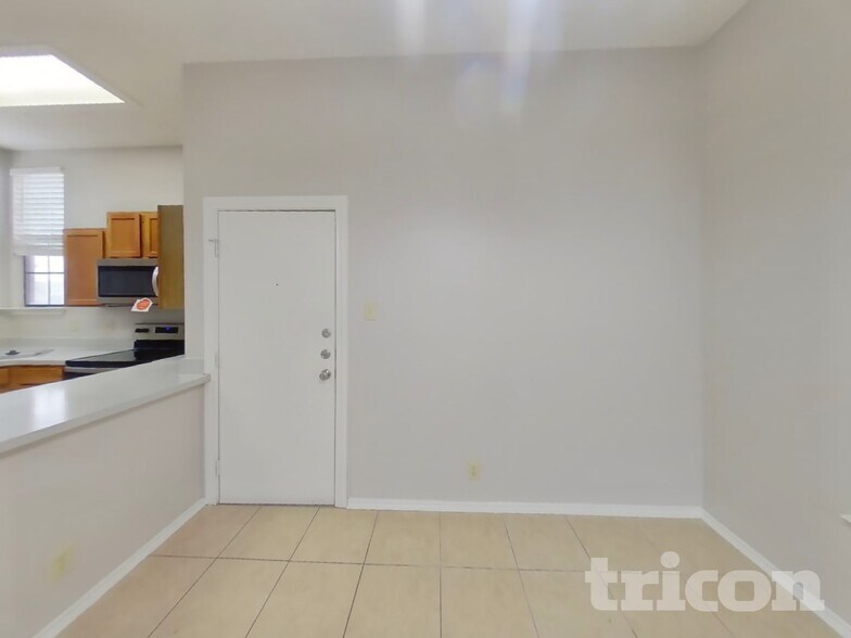 Building Photo - 7947 Flower Trail