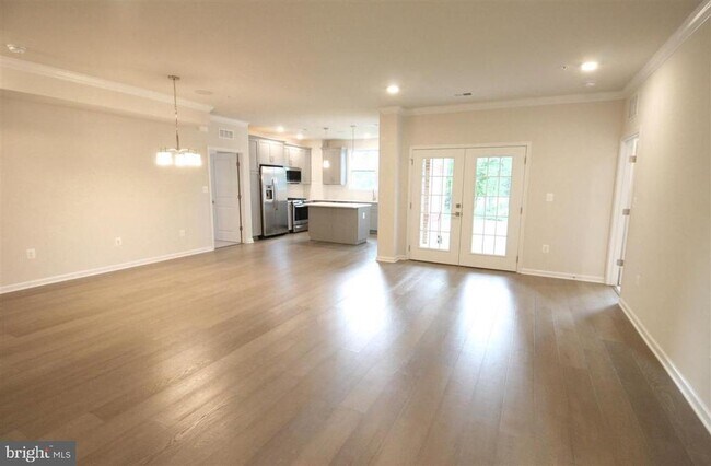 Building Photo - 23255 Milltown Knoll Square