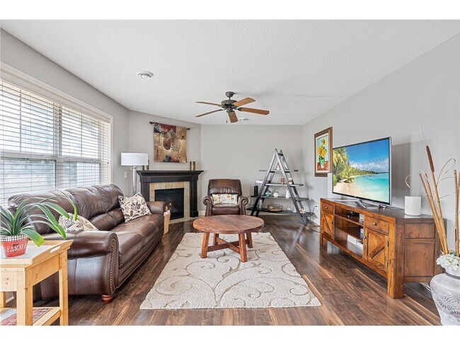 Building Photo - 3262 Red Oak Trail