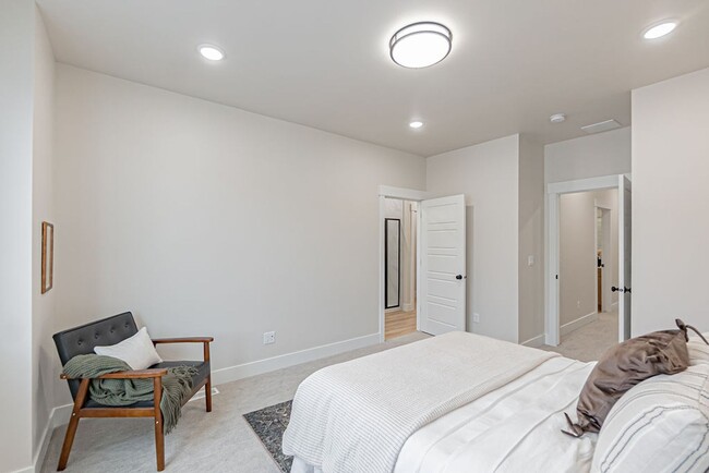 Building Photo - 455 Blue Spruce