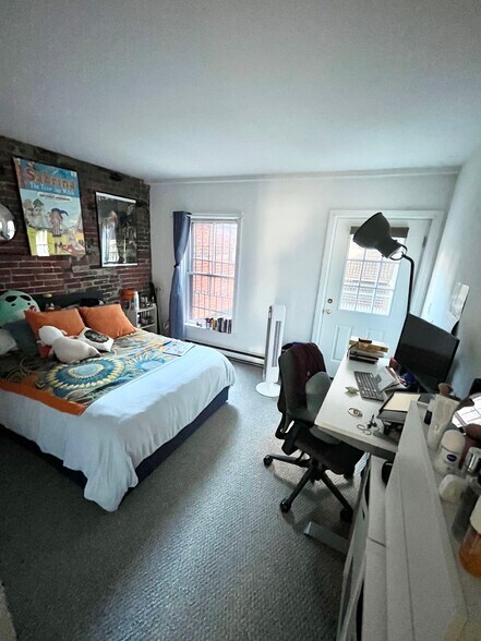 Building Photo - 1750 Washington St