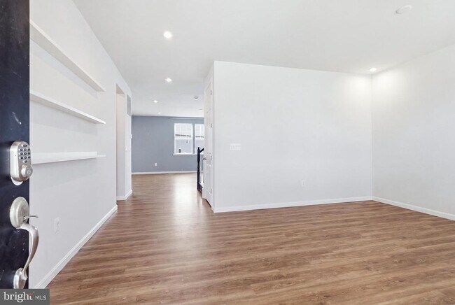 Building Photo - 10302 Spotswood Dr