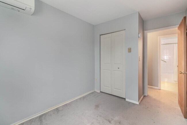 Building Photo - West Shore School District Town-Home For R...