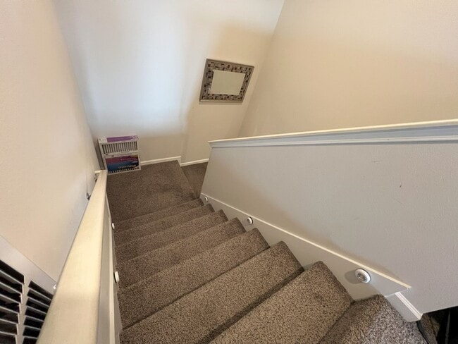 Building Photo - Stunning 4-Bedroom Home in Zachary's Mirav...