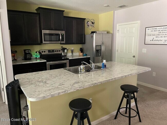 Building Photo - 6834 Soaring Ln