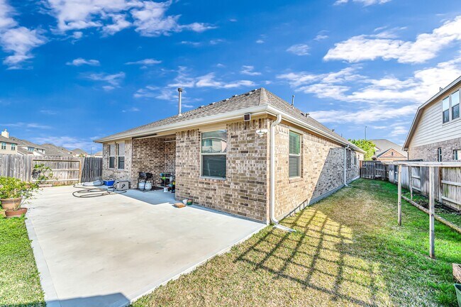 Building Photo - 9211 Union Meadow Ln