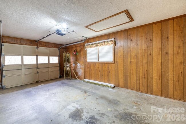 Building Photo - 24752 Kates Dr