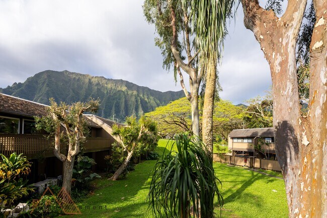 Building Photo - 47-459-459 Hui Iwa St