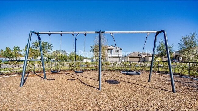 Building Photo - 10344 Alder Green Dr