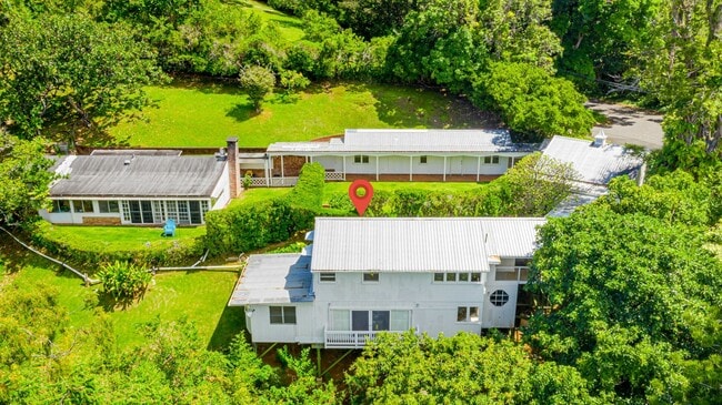 Building Photo - Rare Find: Tantalus Rustic Charm: BRAND NEW KITCHEN CABINETS AND COUNTE