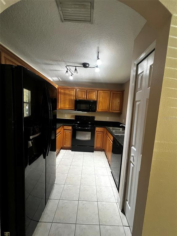 Building Photo - 228 Penmark Stone Pl