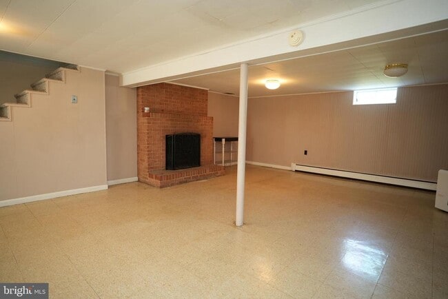 Building Photo - 20609 Point Lookout Rd