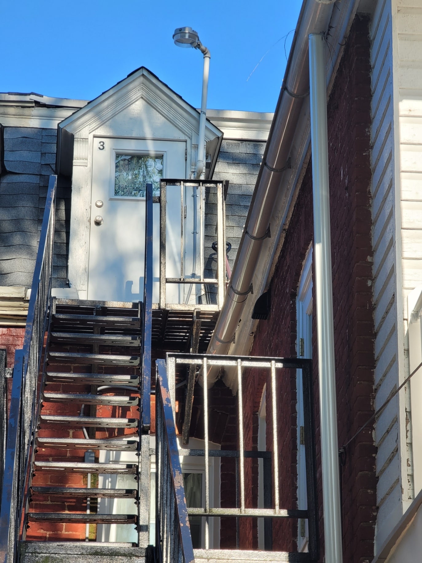 Building Photo - 339 N Charlotte St