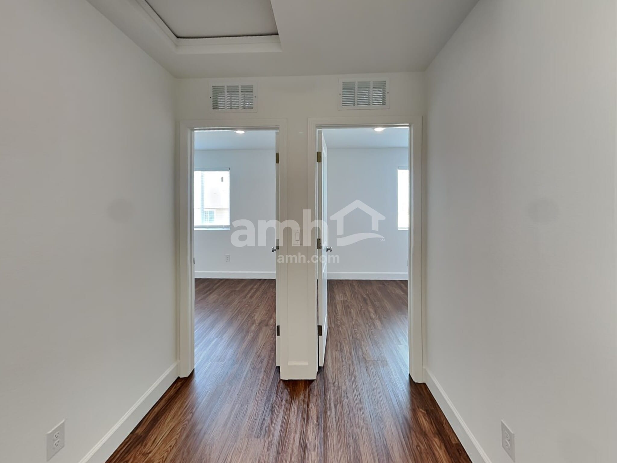 Building Photo - 9150 Liberty Cap Ct