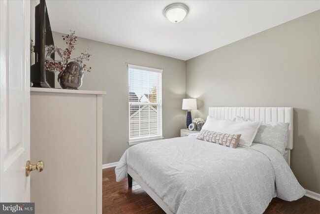 Building Photo - 6711 Selbourne Ln