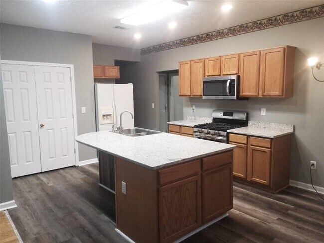 Building Photo - 800 Johnson Mill Terrace