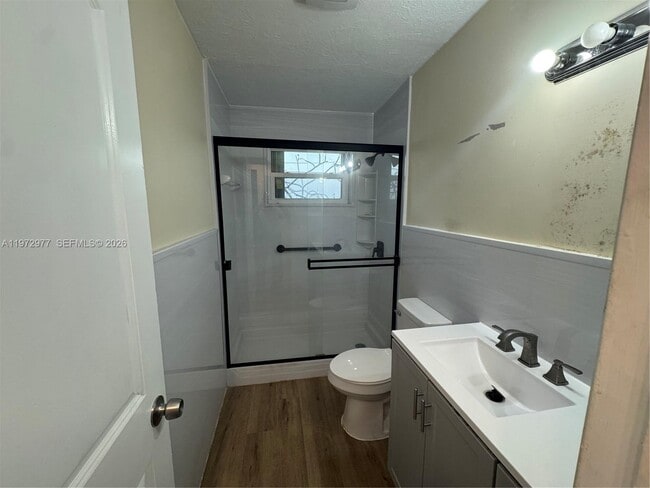 Building Photo - 707 S 19th Ave