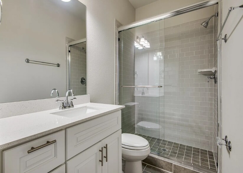 Building Photo - 4176 Kearsage Dr