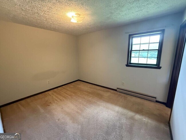 Building Photo - 109 Broken Arrow