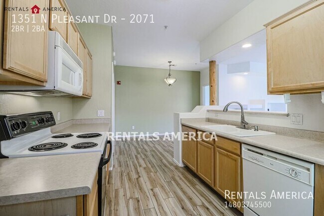 Building Photo - Upgraded Chandler Condo In Mirage Mark Res...