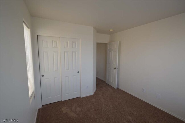 Building Photo - 6670 Tulip Falls Dr