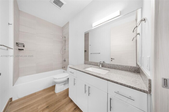 Building Photo - 3265 Bird Ave