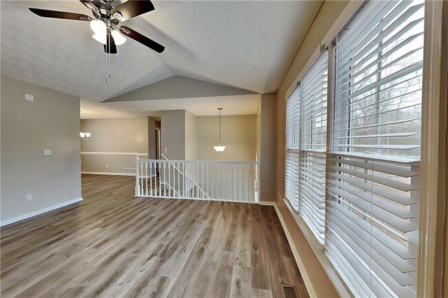 Building Photo - 235 Austin Dr