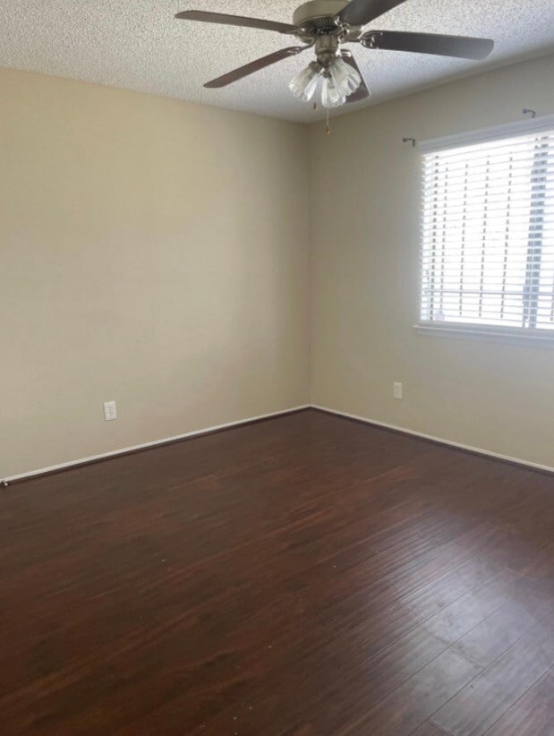 Building Photo - 11807 Dellfern Ct