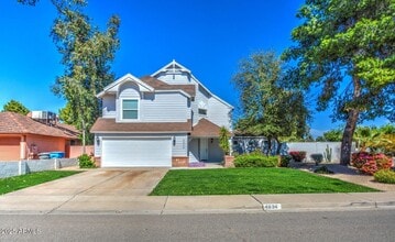 Building Photo - 4834 E Hillery Dr