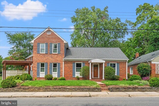 Building Photo - 16 E Braddock Rd