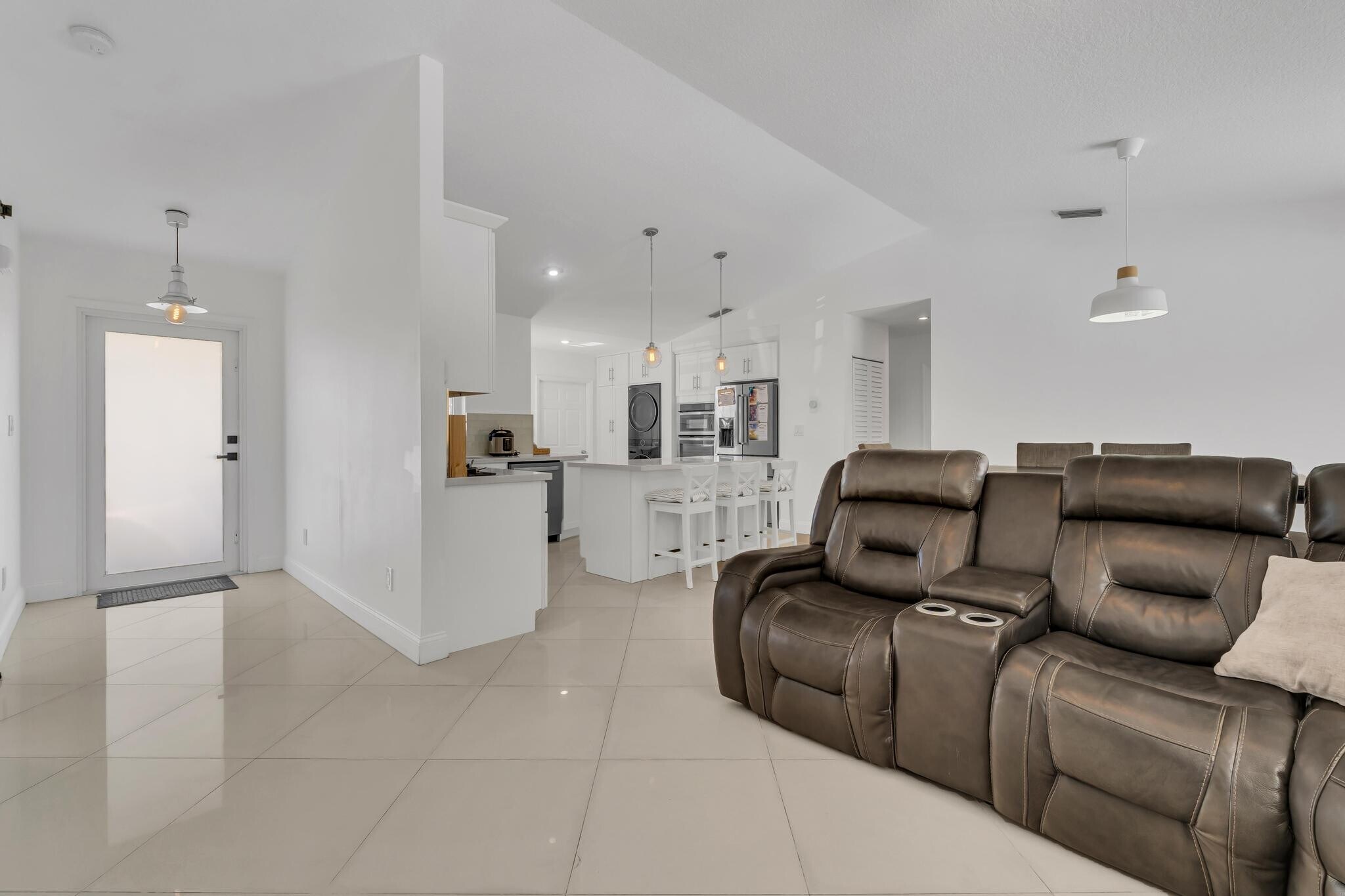 Building Photo - 14813 SW 171st Ter