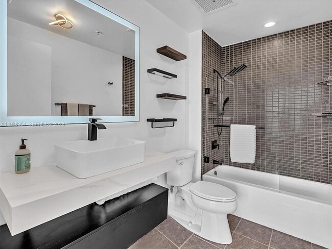 Building Photo - 3470 E Coast Ave