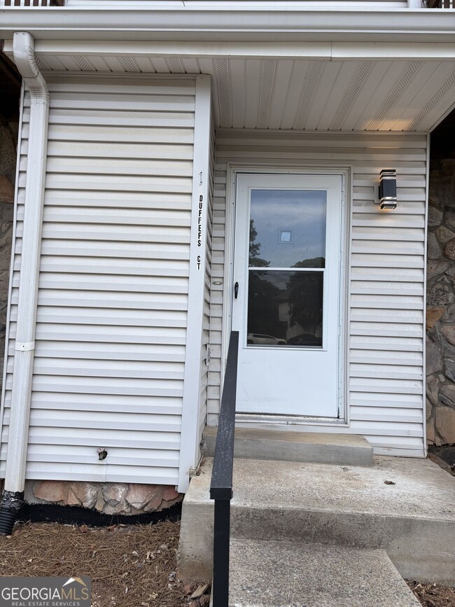 Building Photo - 1 Duffers Ct