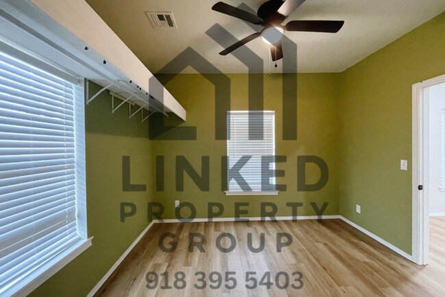 Building Photo - Beautiful 2 bedroom in Collinsville