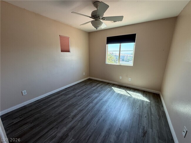 Building Photo - 10620 Tray Mountain Ave