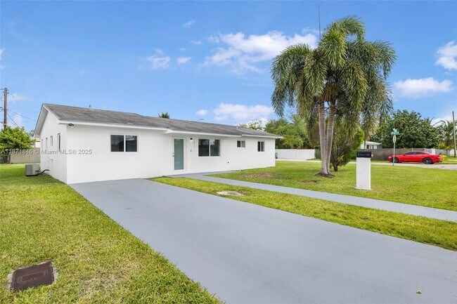 Primary Photo - 10935 SW 217th Terrace